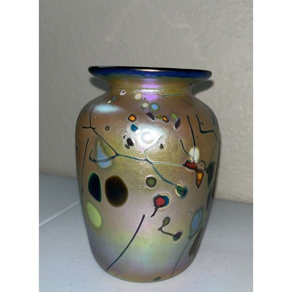 Rick Hunter ? Studio Art Glass 6 Inch Vase Abstract Design Iridescent Dated 2012 - Picture 3 of 16